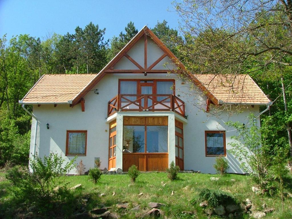Szarvas Panzio Otel Erdőbénye Oda fotoğraf